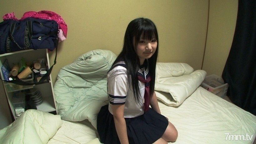 BOUGA52 在GIRLS&amp;amp;BOUGA SNS上随便玩的Paipan JK的口交脸和土屋涛非常相似，所以在口交面部拍摄后没有立即停止完全勃起，所以我让他忘记了所以我泄露了它并进行阴道射精。